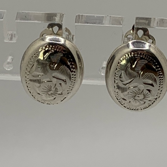Vintage Burkhardt Sterling Clip on Earrings! - Picture 3 of 7
